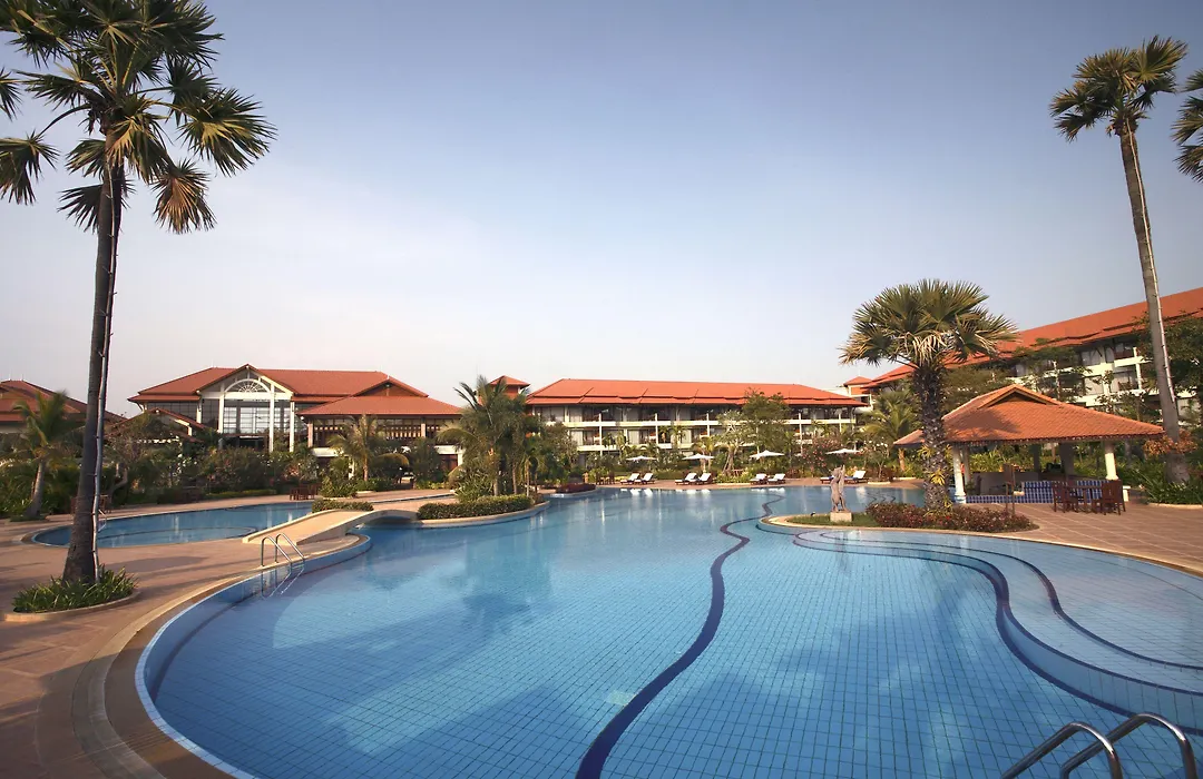 Angkor Palace Resort & Spa-1