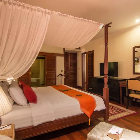 Angkor Palace Resort & Spa-3
